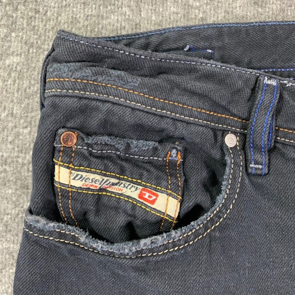 Vintage Diesel Zathan Jeans Men 34x31 Y2K Denim Button Fly Bootcut Linen Pant - Picture 2 of 13